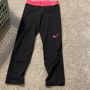 Nike crop leggings